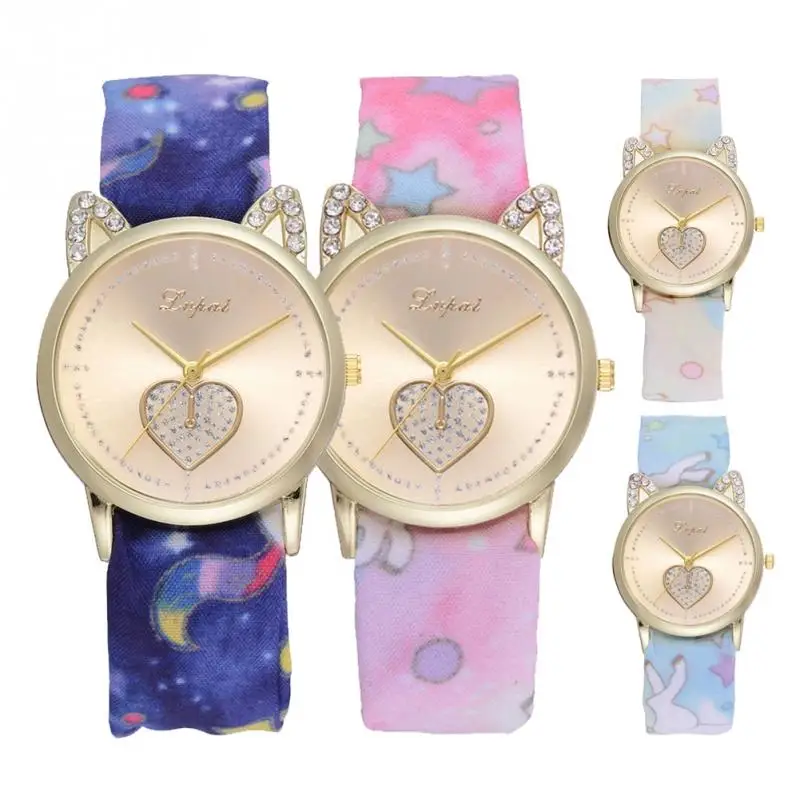 New Fashion Women Quartz Watch Girls Kids Wristwatch Simple Temperament Heart Silk QuartzWatch Leather Bracelet Clock Feminino
New Fashion Women Quartz Watch Girls Kids Wristwatch Simple Temperament Heart Silk QuartzWatch Leather Bracelet Clock Feminino