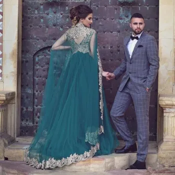 Abiye Dubai golden Lace Long Evening Dresses 2019 With Detachable cloak Vestidos de fiesta Prom Gowns
Abiye Dubai golden Lace Long Evening Dresses 2019 With Detachable cloak Vestidos de fiesta Prom Gowns
