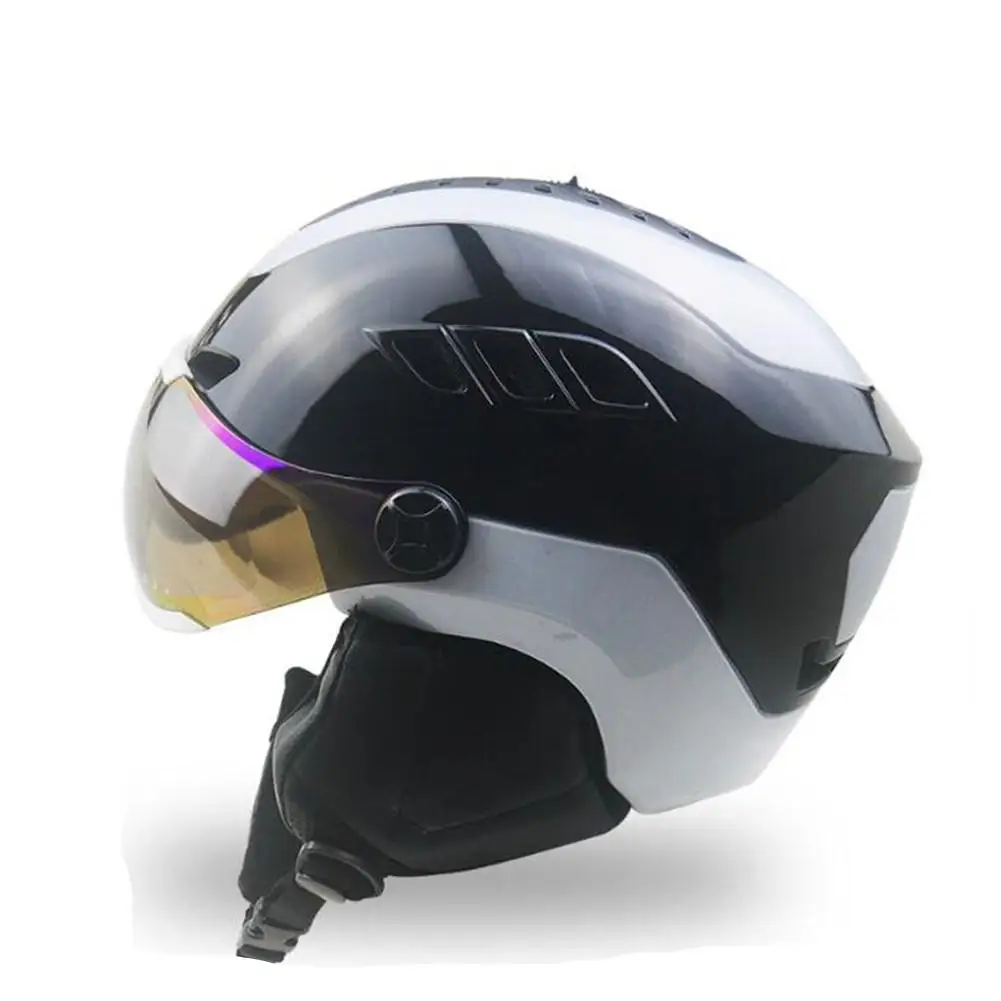 Skiing Helmet Outdoor Sports Helmets Ski Protection Double Plate Helmet Protective Gear with Anti-fog Lenses 54-61 cm
Skiing Helmet Outdoor Sports Helmets Ski Protection Double Plate Helmet Protective Gear with Anti-fog Lenses 54-61 cm