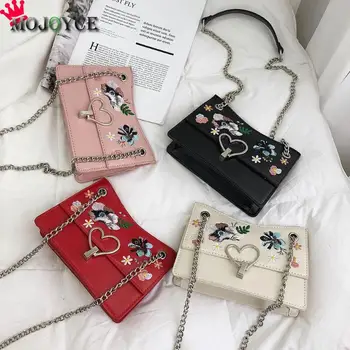 Luxury Women Messenger Bags Embroidery Flower Shoulder Bags Handbag Fashion Designed Flap Floral Women Bag Bolsos Mujer
Luxury Women Messenger Bags Embroidery Flower Shoulder Bags Handbag Fashion Designed Flap Floral Women Bag Bolsos Mujer