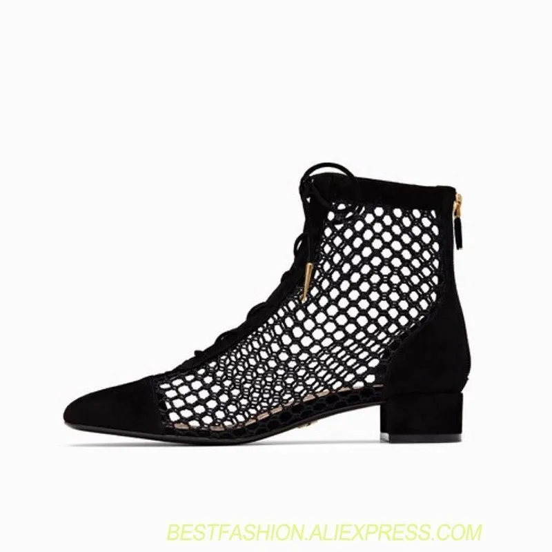 Fashion punk style runway motorcycle boots ladies round head metal buckle rivet leather summer women's boots anklebootsFemal
Fashion punk style runway motorcycle boots ladies round head metal buckle rivet leather summer women's boots anklebootsFemal