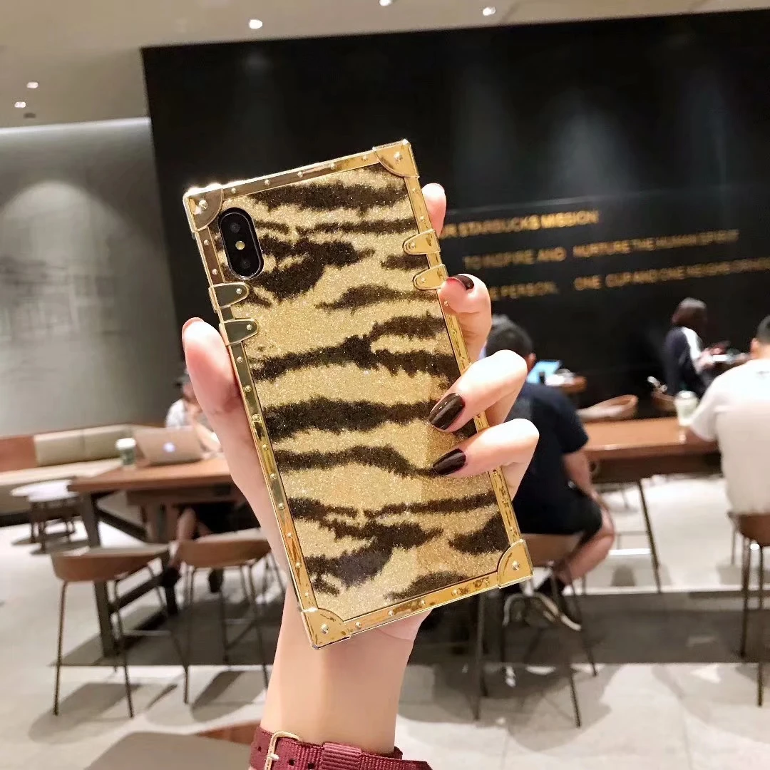 Luxury Gold Square Phone Case For iPhone X 6 6S 7 8 XR Plus 7Plus 8Plus Zebra Pattern Glitter Metal Back Cover For iPhone XS Max
Luxury Gold Square Phone Case For iPhone X 6 6S 7 8 XR Plus 7Plus 8Plus Zebra Pattern Glitter Metal Back Cover For iPhone XS Max