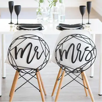 MR MRS Series Wooden Chair Signs Photo Props Wedding Chair Back Pendant Decoration 
MR MRS Series Wooden Chair Signs Photo Props Wedding Chair Back Pendant Decoration