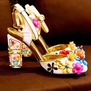 Luxury Flower Slingbacks Sweet Girl's Embellished Bridal Shoes Genuine Leather Strange Heel Wedding Pumps
Luxury Flower Slingbacks Sweet Girl's Embellished Bridal Shoes Genuine Leather Strange Heel Wedding Pumps