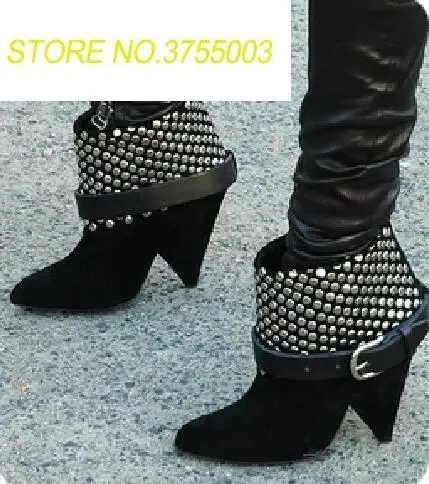 Spring New Fashion Black Suede Leather Women Finger Heel Ankle Boots Silver Rivets Cover Ladies Pointy Toe Knight Boots
Spring New Fashion Black Suede Leather Women Finger Heel Ankle Boots Silver Rivets Cover Ladies Pointy Toe Knight Boots