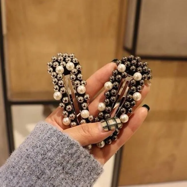 Fashion Big Hair Pins Korean Simulated Pearl Beaded Women Barrettes Hair Clip Hairgrips Hair Accessories Girls Jewelry
Fashion Big Hair Pins Korean Simulated Pearl Beaded Women Barrettes Hair Clip Hairgrips Hair Accessories Girls Jewelry