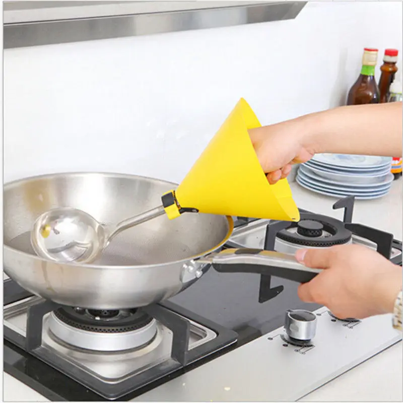 Spatula Removable Cover Anti-Oil Heat Anti-Scald Burns Protector Kitchen Tools Yellow, Green Color
Spatula Removable Cover Anti-Oil Heat Anti-Scald Burns Protector Kitchen Tools Yellow, Green Color