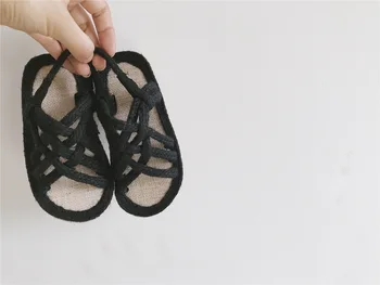 2019 Summer Little Girls Black Woven Sandals Toddler Jute Sandals Breathable Little Boys Braided Sandals Kid Solid Beach Sandal
2019 Summer Little Girls Black Woven Sandals Toddler Jute Sandals Breathable Little Boys Braided Sandals Kid Solid Beach Sandal