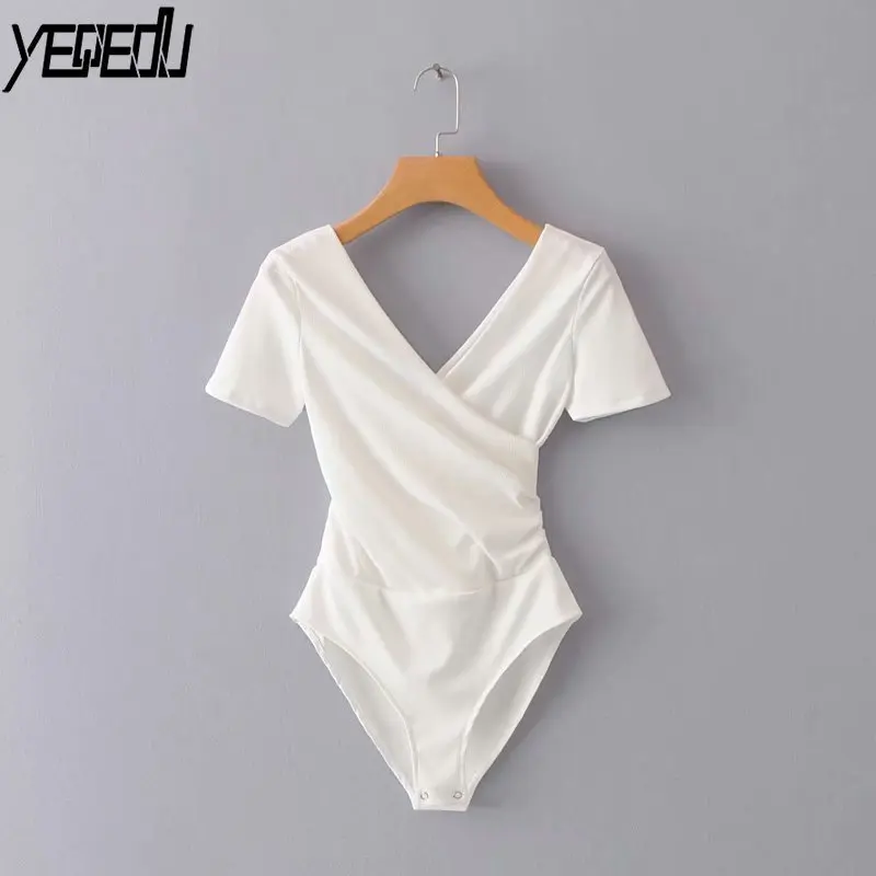 #2128 2019 Summer Tight Sexy Bodies Knitted Bodysuit Women Short Sleeve Cross Deep V-neck Tops Black/White Pleated Body Femme
#2128 2019 Summer Tight Sexy Bodies Knitted Bodysuit Women Short Sleeve Cross Deep V-neck Tops Black/White Pleated Body Femme