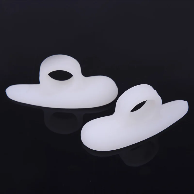 NEW Toe Separator Corrector SEBS Material Hallux Valgus Straighter Feet Care Bunion Toe Stretcher Foot Care Protector T0401SHD
NEW Toe Separator Corrector SEBS Material Hallux Valgus Straighter Feet Care Bunion Toe Stretcher Foot Care Protector T0401SHD