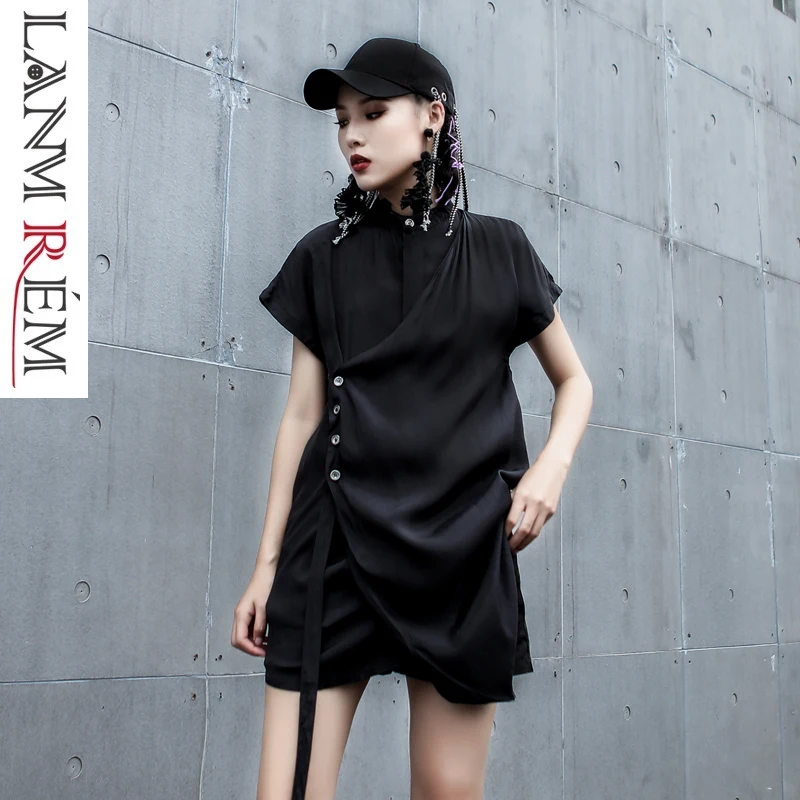 LANMREM 2019 Personality Black Blouse Summer Fashion New Stand Lead Sleeveless Shirt For Woman Casal Irregular Tops YH41101
LANMREM 2019 Personality Black Blouse Summer Fashion New Stand Lead Sleeveless Shirt For Woman Casal Irregular Tops YH41101