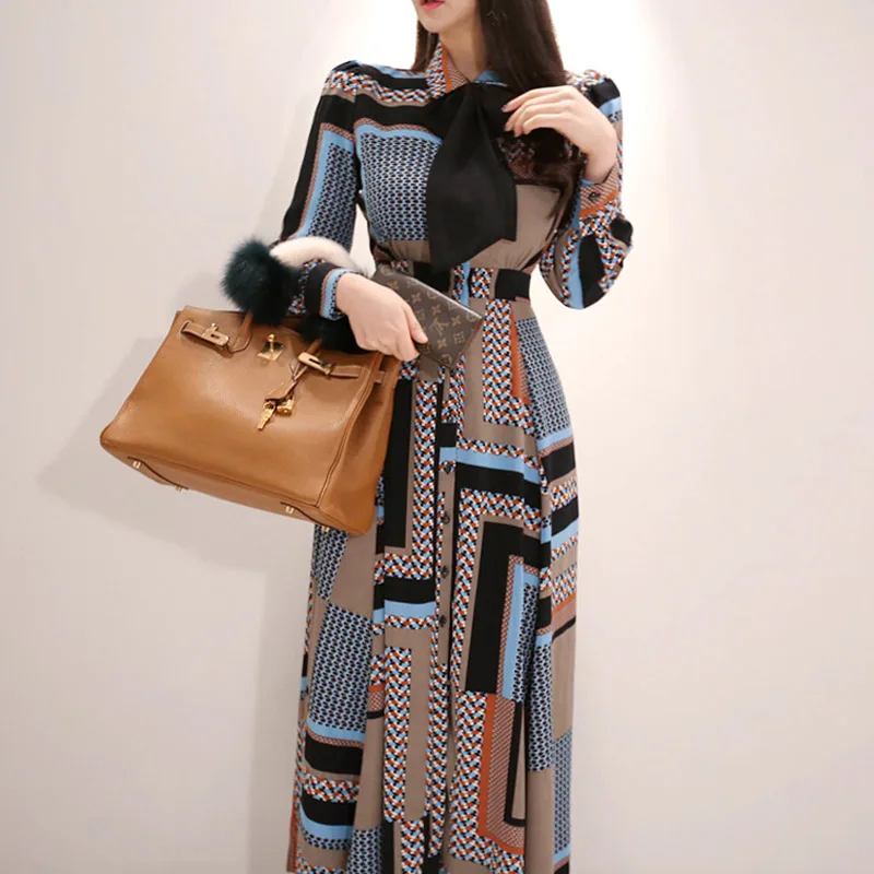 Women spring new wear han edition dress temperament bowknot accept waist fashion single-breasted big mid-calf a-line dress shirt
Women spring new wear han edition dress temperament bowknot accept waist fashion single-breasted big mid-calf a-line dress shirt