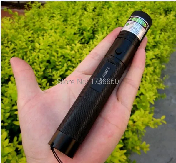 High power Military 50w 50000m Green Laser pointer Flashlight SOS Lazer Burning Match Burn Cigarettes Astronomy Teaching Hunting
High power Military 50w 50000m Green Laser pointer Flashlight SOS Lazer Burning Match Burn Cigarettes Astronomy Teaching Hunting