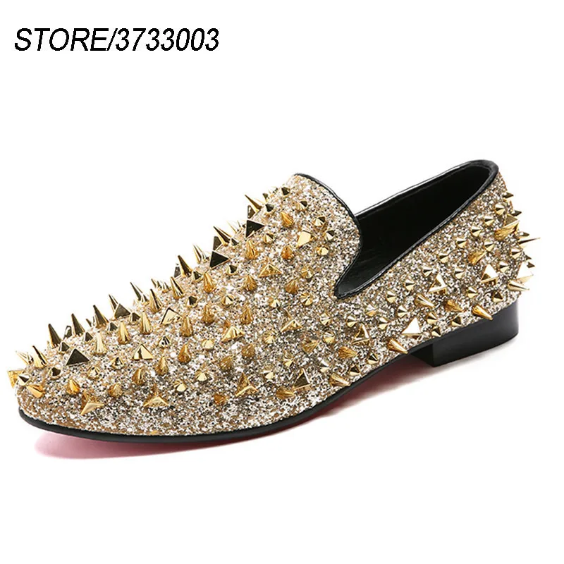 

Fashion Gold Spiked Loafers Shoes Men Round Toe Bling Sequins Banque Wedding Shoes Male Slip On Rivets Men Shoes Leather