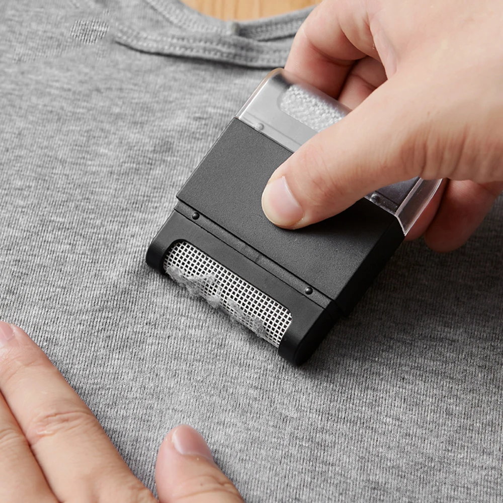 Travel Clothes Hair Lint Remover Mini Epilator Sweater Dust Sticky Hairs Roller Clothing Cleaning Trimmer Pellet Cut Machine
Travel Clothes Hair Lint Remover Mini Epilator Sweater Dust Sticky Hairs Roller Clothing Cleaning Trimmer Pellet Cut Machine