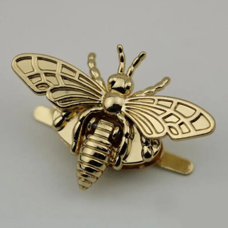 Metal Bee-shape Clasp Turn Lock Hardware pince pression bouton for DIY Handbag Shoulder Bag crossbody bag Purse
Metal Bee-shape Clasp Turn Lock Hardware pince pression bouton for DIY Handbag Shoulder Bag crossbody bag Purse