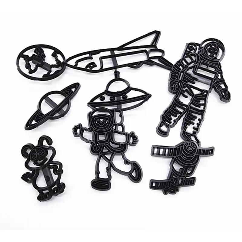 7pcs/set Biscuit Embossing Cutter Pirate Space Flying Dinosaur Shape Dessert Cake Mold Cake Decoration Tool
7pcs/set Biscuit Embossing Cutter Pirate Space Flying Dinosaur Shape Dessert Cake Mold Cake Decoration Tool