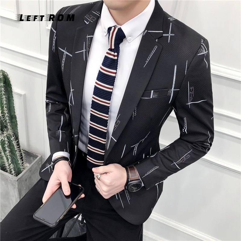 Dot Stripe Blazer Masculino Slim Fit One Button Prom Blazes From Men Club Party Suit Jacket Men Korean Fancy Men Wear S-3XL
Dot Stripe Blazer Masculino Slim Fit One Button Prom Blazes From Men Club Party Suit Jacket Men Korean Fancy Men Wear S-3XL