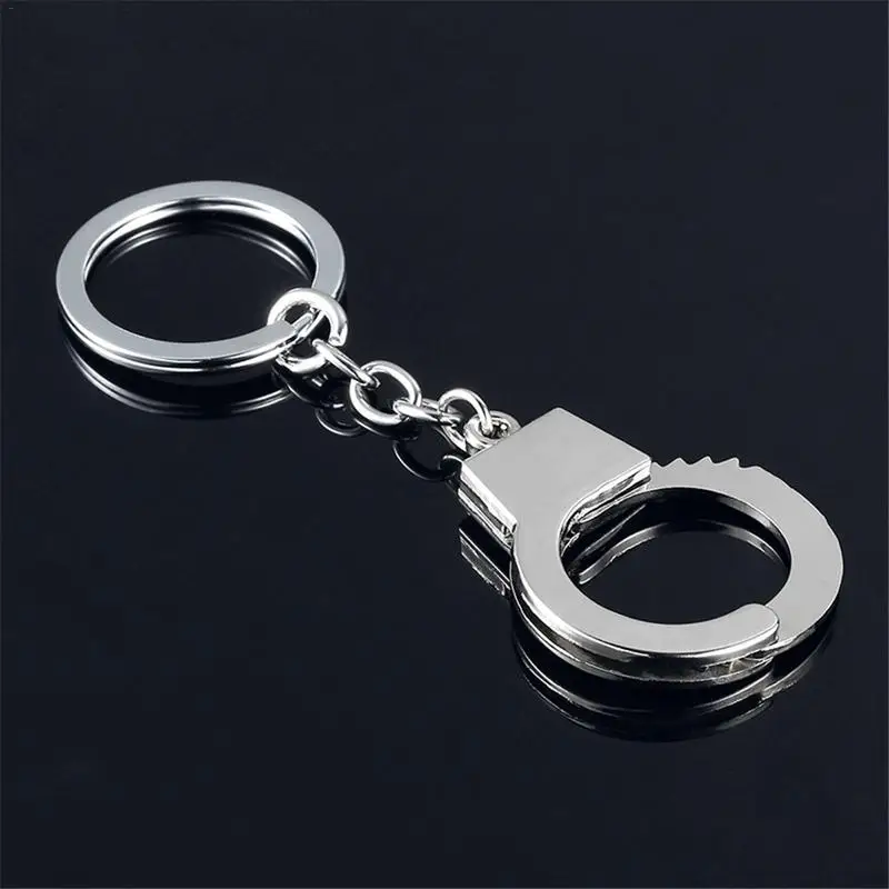 Innovative Gift Stylish and Realistic Handcuffs Shape Metal Key Chains Car Waist Hanging Key Chains Pendant
Innovative Gift Stylish and Realistic Handcuffs Shape Metal Key Chains Car Waist Hanging Key Chains Pendant
