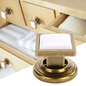 10Pcs/Set Zinc Alloy Cabinet Drawer Wardrobe Door Square Handle Knobs Furniture Pulls knobs and handles Door Handle Pulls
10Pcs/Set Zinc Alloy Cabinet Drawer Wardrobe Door Square Handle Knobs Furniture Pulls knobs and handles Door Handle Pulls