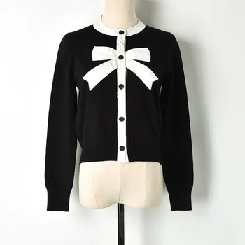 Sweet Cardigan Female Black White Color Block Bow Patchwork O-neck Single Breasted Knitted Sweater Women Cute Jumper
Sweet Cardigan Female Black White Color Block Bow Patchwork O-neck Single Breasted Knitted Sweater Women Cute Jumper