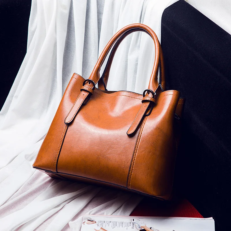 Women leather handbags vintage Brown Large capacity casual tote hand bags women's cross messenger shoulder bag female 2019 C840
Women leather handbags vintage Brown Large capacity casual tote hand bags women's cross messenger shoulder bag female 2019 C840