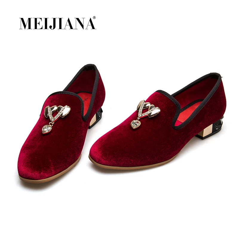 MEIJIANA Casual Pumps Ladies Leather Loafers Shoes Women Fashion Metal Accessories Low Heels
MEIJIANA Casual Pumps Ladies Leather Loafers Shoes Women Fashion Metal Accessories Low Heels