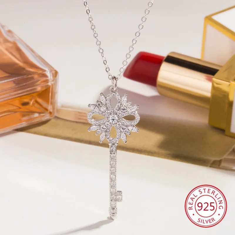 925 Sterling Silver Female Necklace Pendant Fashion Personality Key Styling Jewelry Hot Birthday Gift 2019 New Hot
925 Sterling Silver Female Necklace Pendant Fashion Personality Key Styling Jewelry Hot Birthday Gift 2019 New Hot