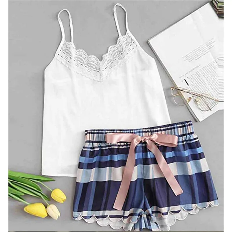 2019 Pajamas For Women Sexy Lingerie Cute Lace Stripe Underwear And Shorts Fashion Sexy Comfortable Pyjamas Sleepwear Set
2019 Pajamas For Women Sexy Lingerie Cute Lace Stripe Underwear And Shorts Fashion Sexy Comfortable Pyjamas Sleepwear Set