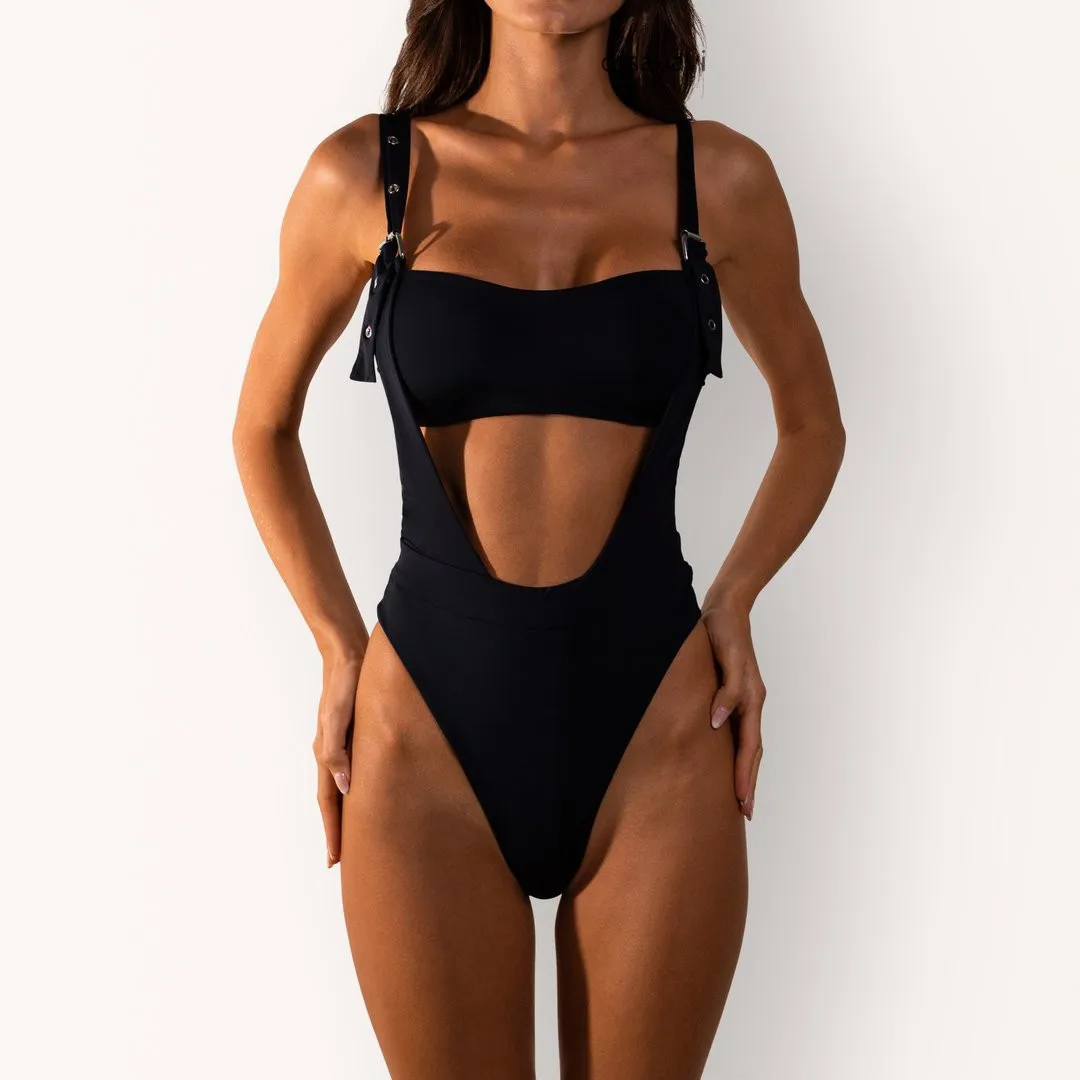 

Ieva Eieou Black One Piece Swimsuit Cut Out Badpak Fused Monokini Thong Nylon Spandex Swim Suit 2019 Summer Women Sexy Swimwear