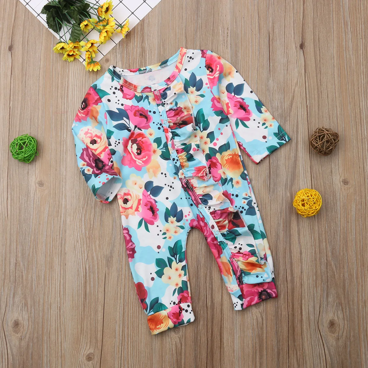 Newborn Kids Baby Girls Clothes Floral Long Sleeve Flower Jumpsuit Romper Girls Outfits
Newborn Kids Baby Girls Clothes Floral Long Sleeve Flower Jumpsuit Romper Girls Outfits