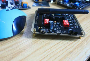 ESP8266 serial WIFI module Original test plate + WIF sending and receiving wireless module
ESP8266 serial WIFI module Original test plate + WIF sending and receiving wireless module