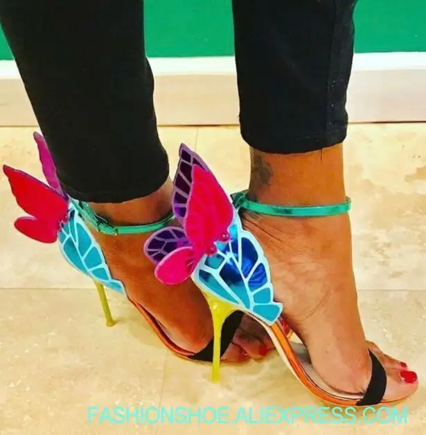Summer Fashion Mixed Colors Leather Women Butterfly Wing Sandals Black Suede Leather Straps Ladies Sexy High Heels Wedding Shoes
Summer Fashion Mixed Colors Leather Women Butterfly Wing Sandals Black Suede Leather Straps Ladies Sexy High Heels Wedding Shoes