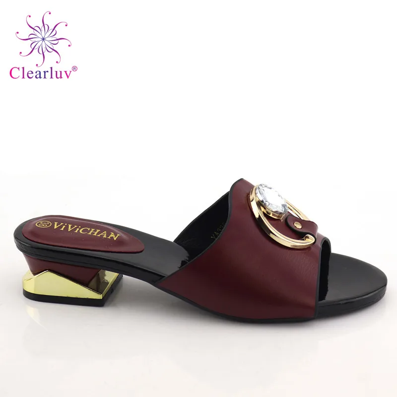 2019 Red Color African Wedding Women Shoes Larges Size Italy Design Elegant Women Party Shoes New Arrival Summer Slippers Shoes
2019 Red Color African Wedding Women Shoes Larges Size Italy Design Elegant Women Party Shoes New Arrival Summer Slippers Shoes