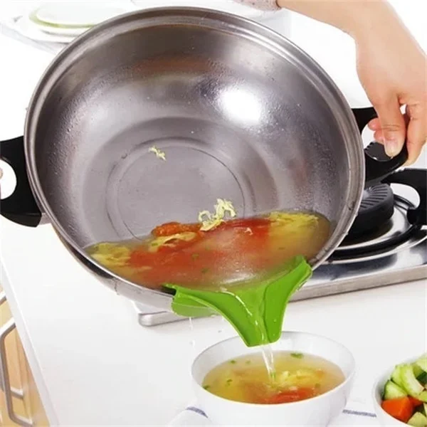 Kitchen Silicone Anti-spill Pans Rim Deflector Liquid Soup Diversion Mouth Flexible Tableware Funnel Soup Cooking Tools
Kitchen Silicone Anti-spill Pans Rim Deflector Liquid Soup Diversion Mouth Flexible Tableware Funnel Soup Cooking Tools