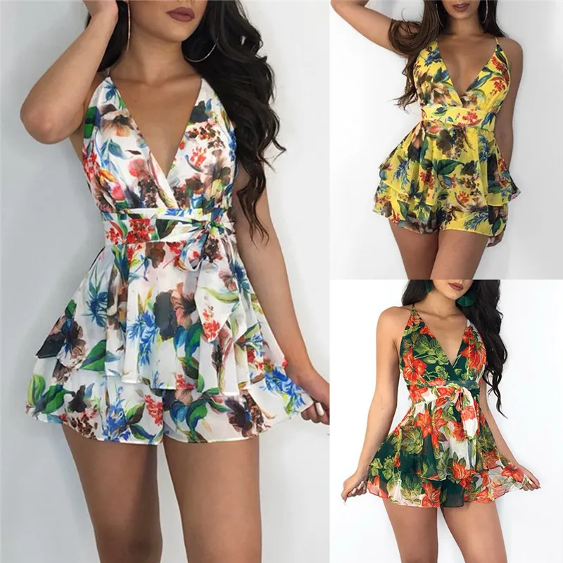 Trendy Summer Women clothes Sleeveless Floral print V-neck Playsuit Ladies backless Polyester Romper one pieces
Trendy Summer Women clothes Sleeveless Floral print V-neck Playsuit Ladies backless Polyester Romper one pieces