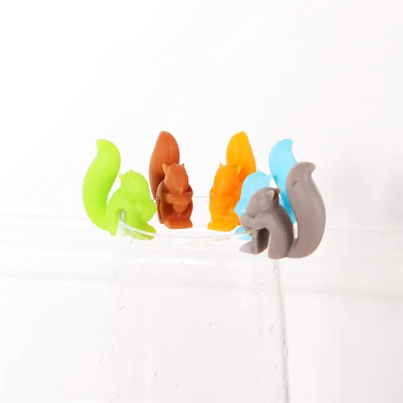 5 Pcs Silicone Red Wine Glass Marker Creative Squirrel Sticker Sucker Mark Glass Identification Perfect for Parties
5 Pcs Silicone Red Wine Glass Marker Creative Squirrel Sticker Sucker Mark Glass Identification Perfect for Parties