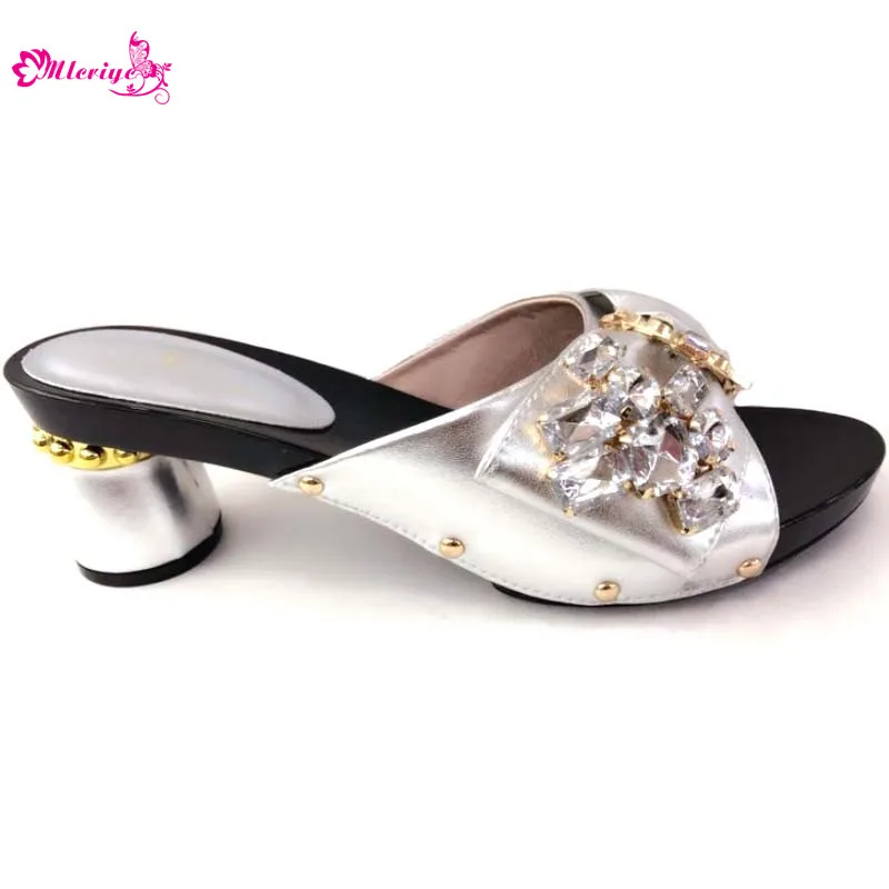 Sliver Italian Ladies Sexy High Heels Pumps New Arrival Colorful Rhinestones Design Ladies Pumps African Sandal Shoes for Party
Sliver Italian Ladies Sexy High Heels Pumps New Arrival Colorful Rhinestones Design Ladies Pumps African Sandal Shoes for Party