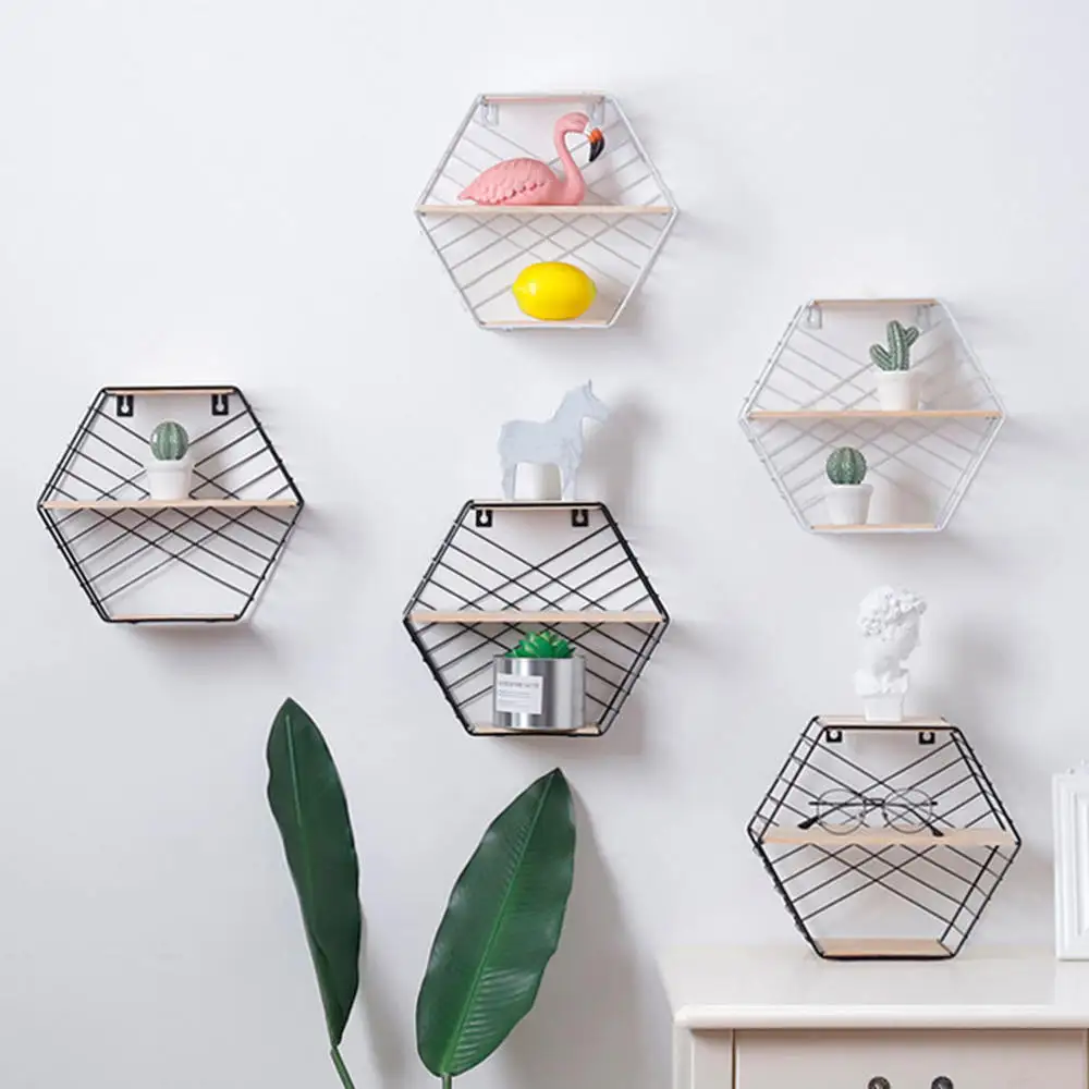 Iron Metal Hexagonal Grid Wall Shelf Combination Wall Hanging Geometric Figure Wall Art Decoration Living Room Bedroom
Iron Metal Hexagonal Grid Wall Shelf Combination Wall Hanging Geometric Figure Wall Art Decoration Living Room Bedroom
