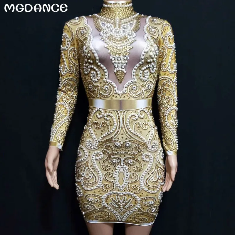 Fashion Gold Pearls Rhinestones Dress long Sleeves Stretch Sexy Dresses Stage Birthday Party Celebrate Nightclub outfit
Fashion Gold Pearls Rhinestones Dress long Sleeves Stretch Sexy Dresses Stage Birthday Party Celebrate Nightclub outfit