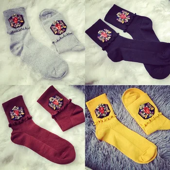 2019 handmade candy color Rhinestone cotton socks women autumn and winter wholesale price 6colors
2019 handmade candy color Rhinestone cotton socks women autumn and winter wholesale price 6colors