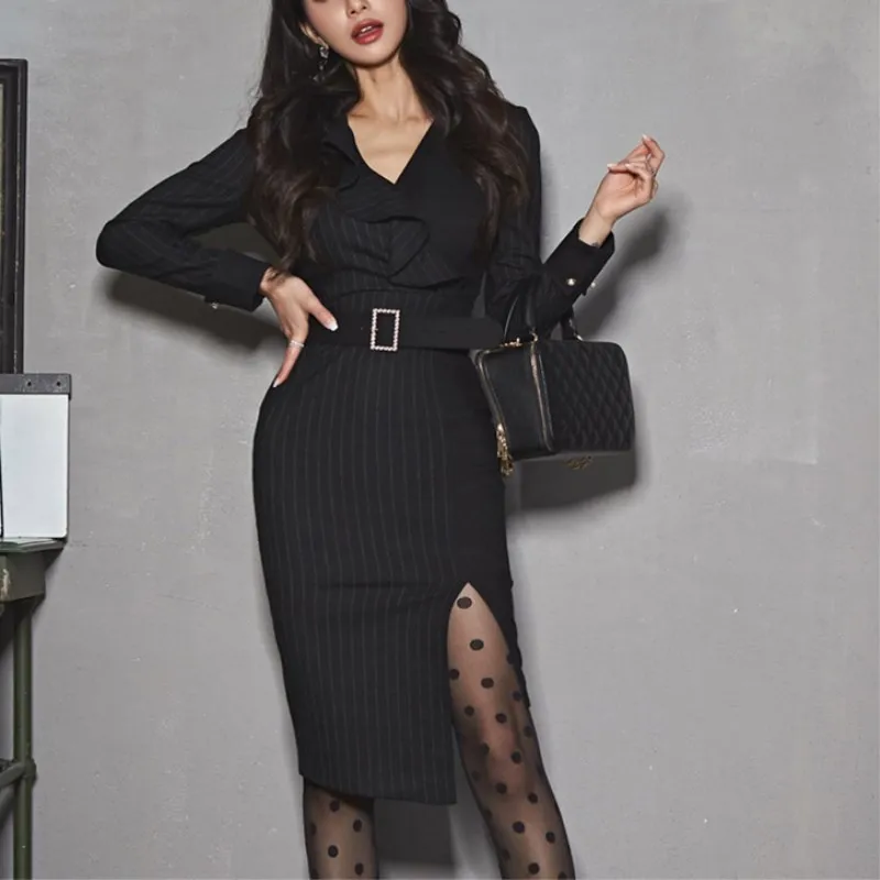 2019 Spring New Elegant Black Stripe V-neck Ruffle Side Slit Long Sleeve Slim Club Formal Party Dress Bodycon Pencil Dress
2019 Spring New Elegant Black Stripe V-neck Ruffle Side Slit Long Sleeve Slim Club Formal Party Dress Bodycon Pencil Dress