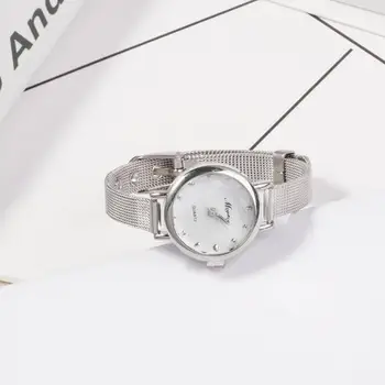 Mini Simple Women Watches Top Brand Luxury Quartz Analog Clock Blue Dial Metal Strap 2019 Fashion Ladies Wristwatch
Mini Simple Women Watches Top Brand Luxury Quartz Analog Clock Blue Dial Metal Strap 2019 Fashion Ladies Wristwatch