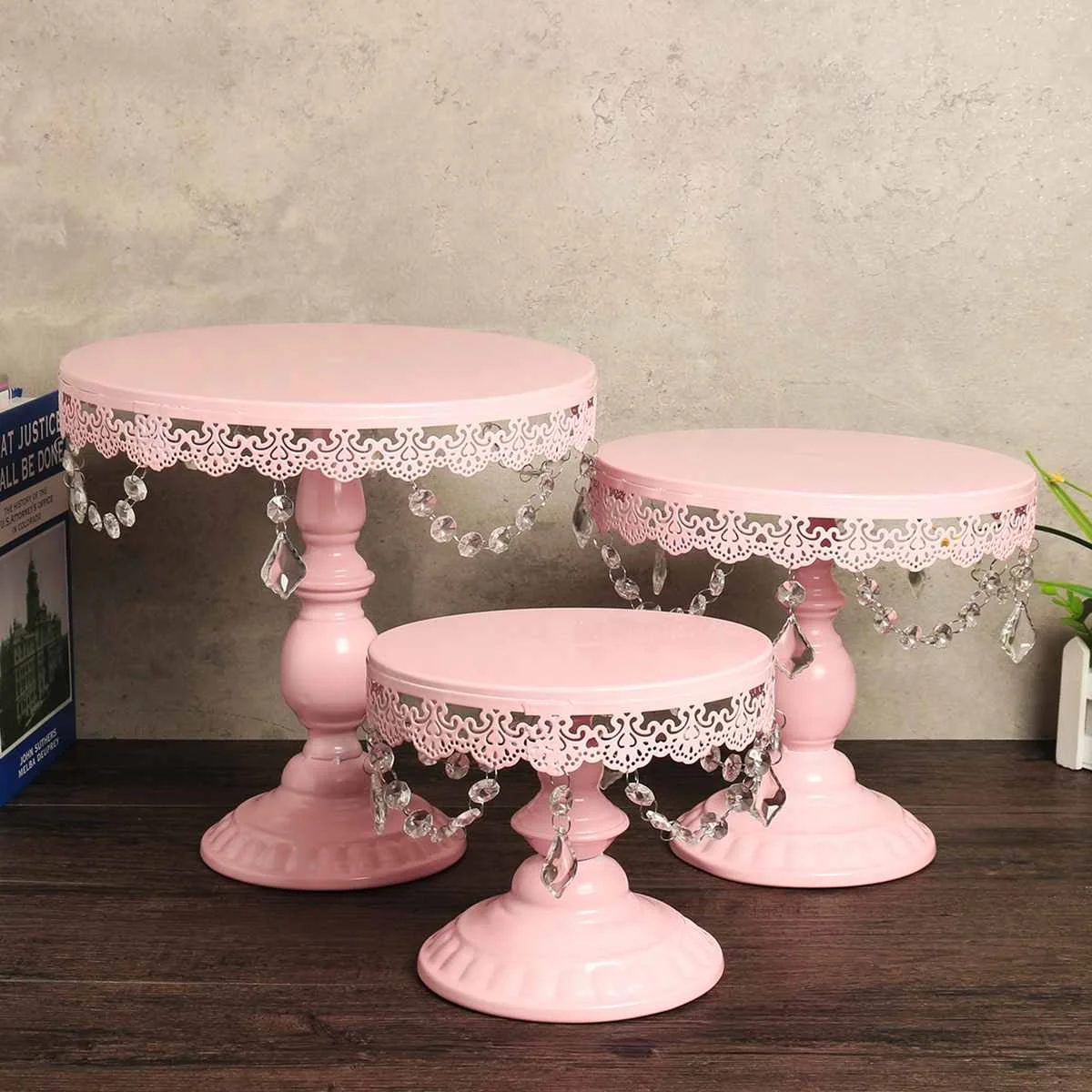Pink Iron Crystal Pendant Cake Stand Mirror Surface Wedding Dessert Tray Cupcakes Fruits Cookies Pan Display Serving Rack S/M/L
Pink Iron Crystal Pendant Cake Stand Mirror Surface Wedding Dessert Tray Cupcakes Fruits Cookies Pan Display Serving Rack S/M/L