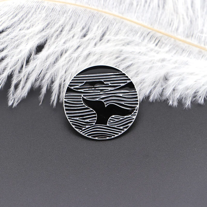 Original Black White Brooches Ocean Whale Wave Enamel Pin for Kids Lapel Pin Hat Bag Pins Denim Jacket Women Brooch Badge SC4725
Original Black White Brooches Ocean Whale Wave Enamel Pin for Kids Lapel Pin Hat Bag Pins Denim Jacket Women Brooch Badge SC4725