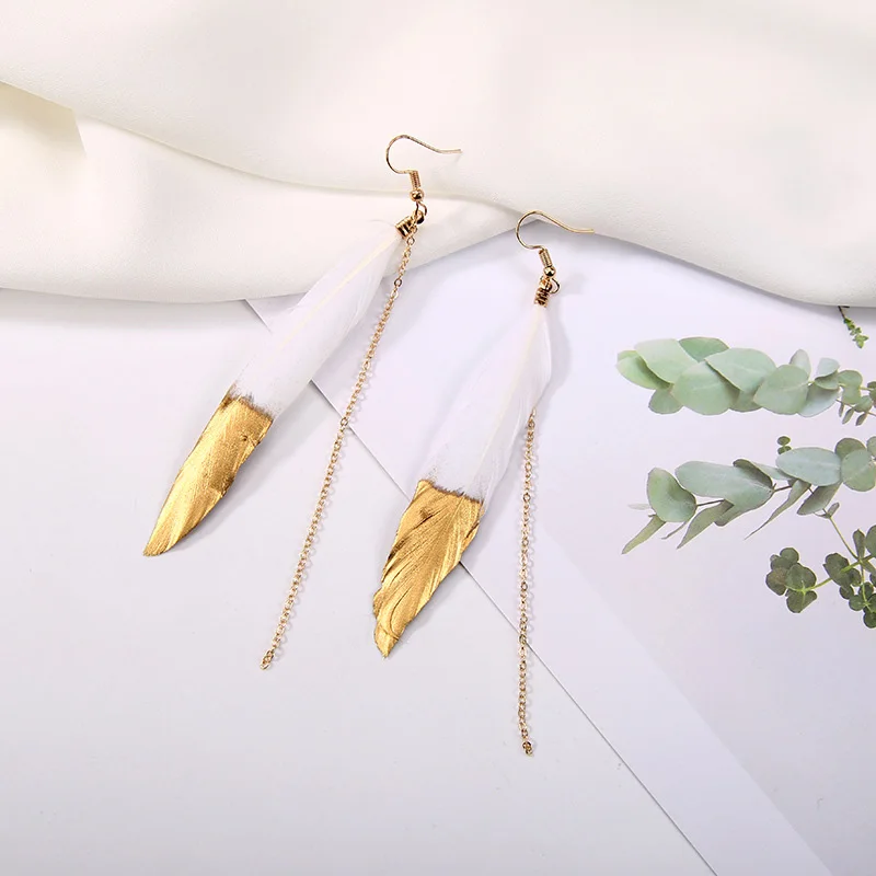 Newest 1Pair Shiny Crystal Star Moon Cherry Feather Vintage Dangle Earrings Charming Drop Earrings for Women
Newest 1Pair Shiny Crystal Star Moon Cherry Feather Vintage Dangle Earrings Charming Drop Earrings for Women