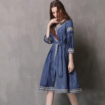 #2415 Spring Summer Embroidery V-neck Half Sleeve Vintage Denim Dress Women Tie Waist Loose A-line Jeans Dress High Quality Tide
#2415 Spring Summer Embroidery V-neck Half Sleeve Vintage Denim Dress Women Tie Waist Loose A-line Jeans Dress High Quality Tide