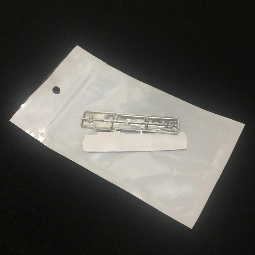 2pcs/lot 3D Metal Sticker For Audi Sline A6 C6 A3 B8 A5 A1 A7 Q5 Q7 TT S line Logo Sticker Side Rear Fender Sticker Auto Product
2pcs/lot 3D Metal Sticker For Audi Sline A6 C6 A3 B8 A5 A1 A7 Q5 Q7 TT S line Logo Sticker Side Rear Fender Sticker Auto Product