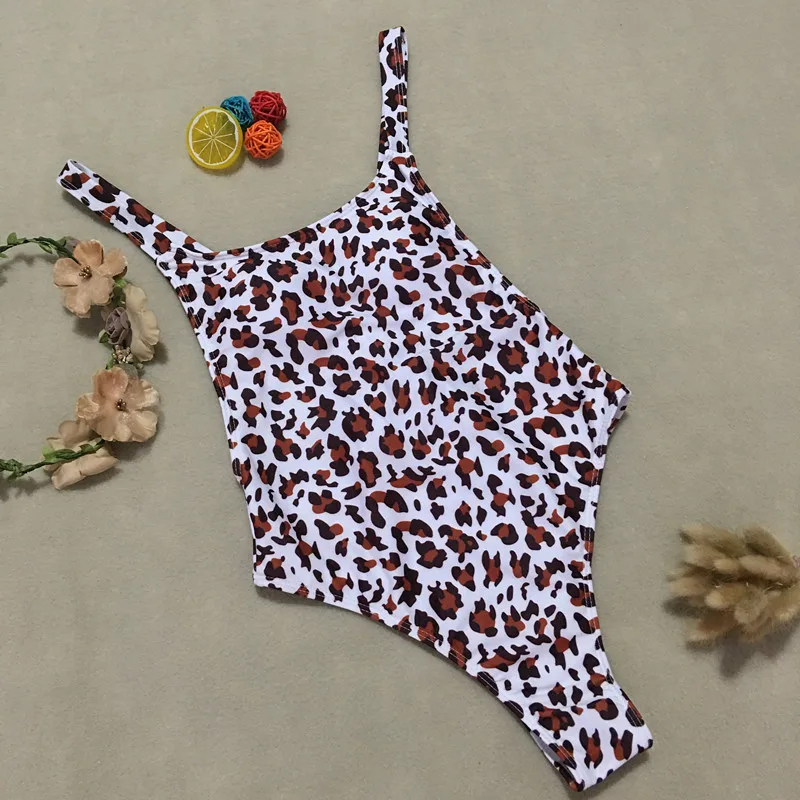 Leopard print vintage women bikinis Hot sexy female Push up padded swimwear bodysuits summer monokinis maillot de bain Sportwear
Leopard print vintage women bikinis Hot sexy female Push up padded swimwear bodysuits summer monokinis maillot de bain Sportwear