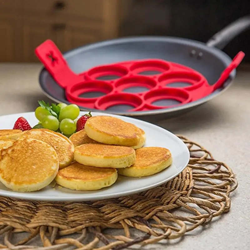 Useful Hot Fried Egg Pancake Maker Mold Silicone Form Non-stick Simple Operation Pancake Omelette Round Mold Kitchen Accessories
Useful Hot Fried Egg Pancake Maker Mold Silicone Form Non-stick Simple Operation Pancake Omelette Round Mold Kitchen Accessories